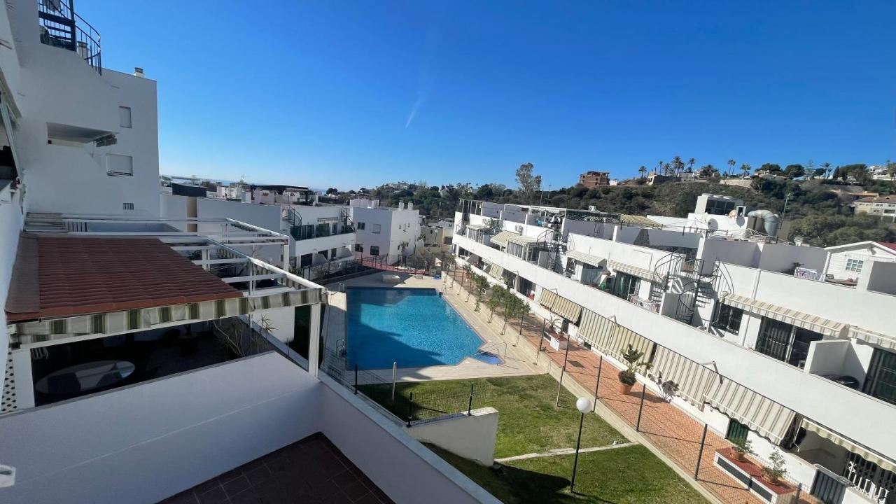 Apartamento Con Vista A La Piscina Apartment Benalmadena Bagian luar foto