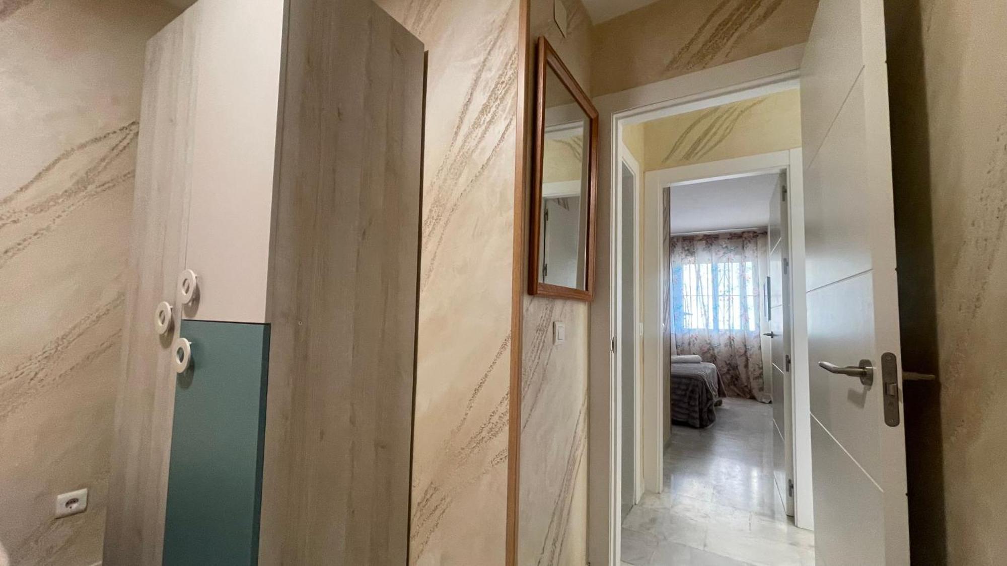 Apartamento Con Vista A La Piscina Apartment Benalmadena Bagian luar foto